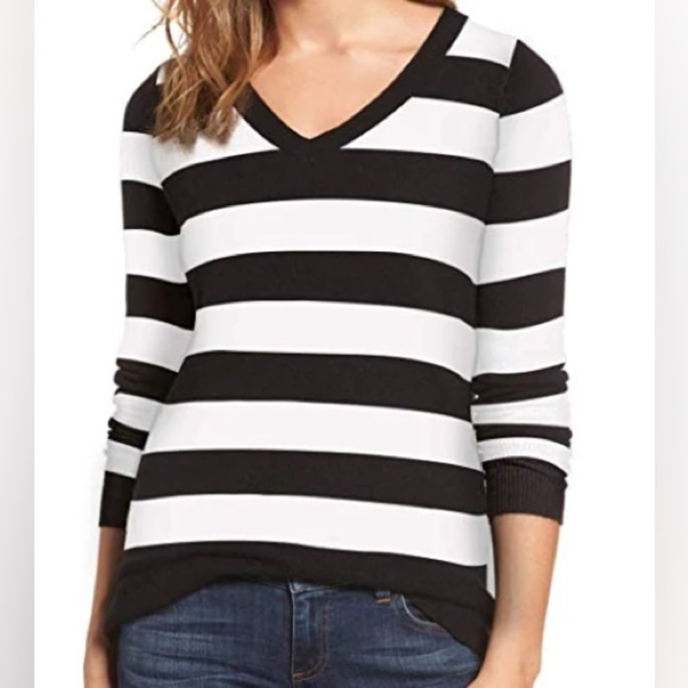 Derek Heart Women’s Wrap V-Neck Sweater - Size XL